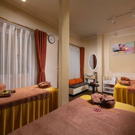 Hanoi Center Silk Premium Hotel & Spa & Travel Екстер'єр фото