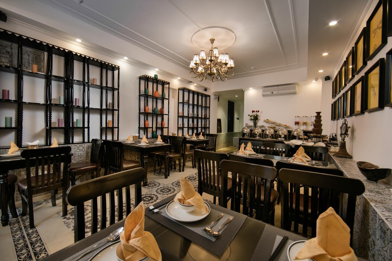 Hanoi Center Silk Premium Hotel & Spa & Travel Екстер'єр фото